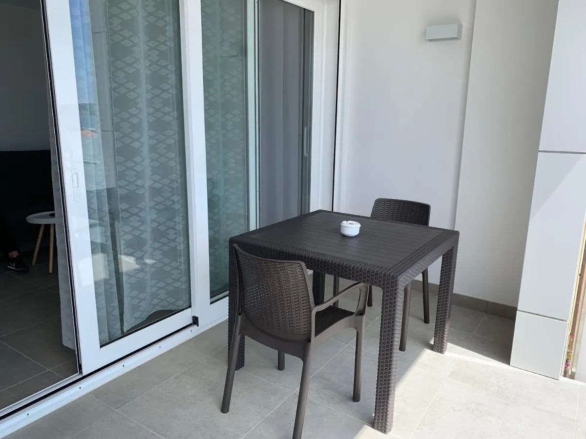 Edifici Valeria Apartment Empuriabrava 0*,  Spain