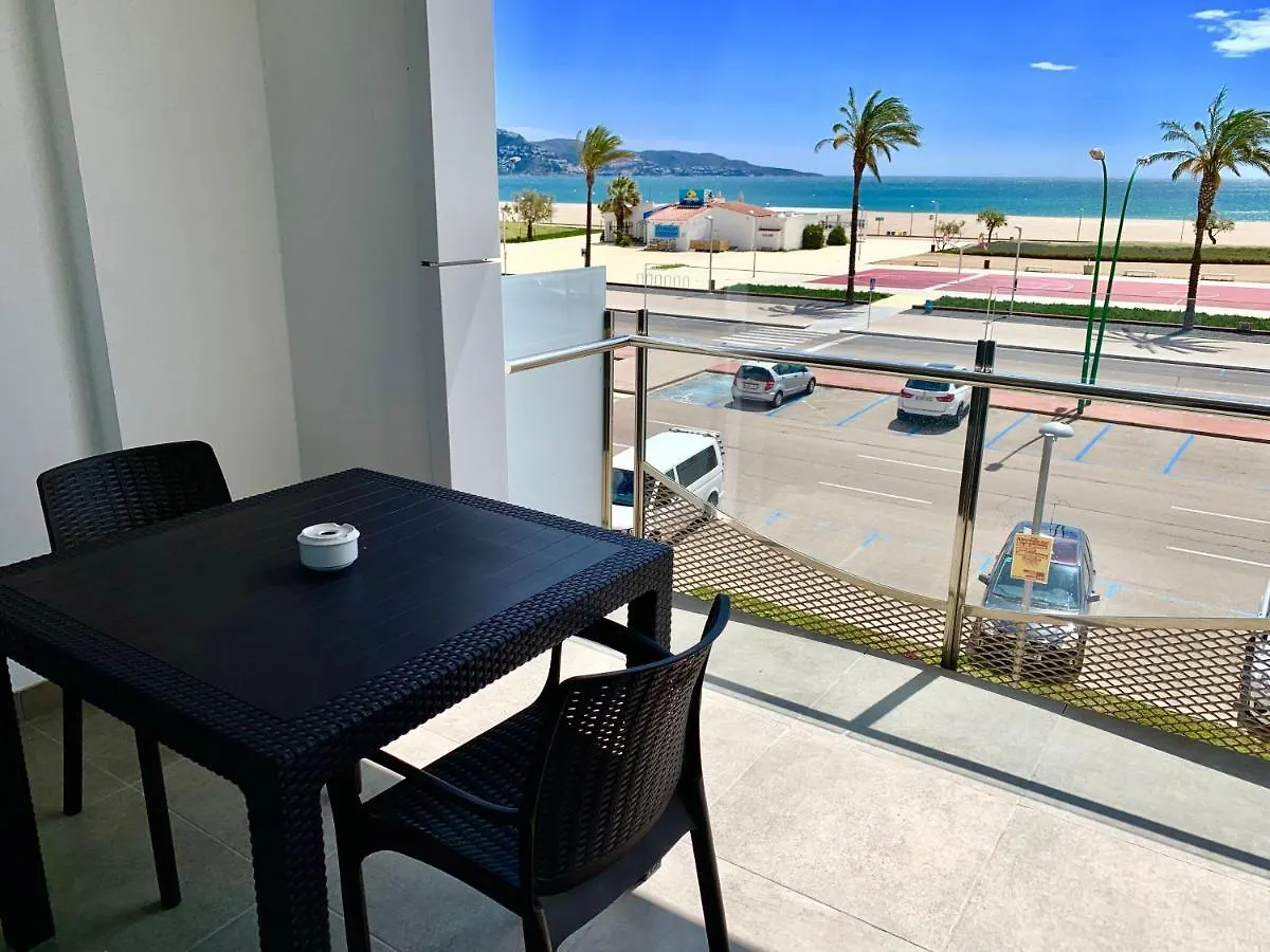 Edifici Valeria Apartment Empuriabrava