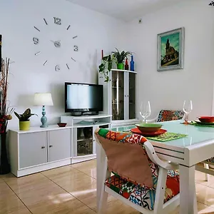 https://apartamento-la-flor-de-mayo.es-andalucia.com