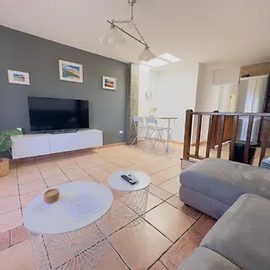 https://apartamento-niar.in-canary-islands.com